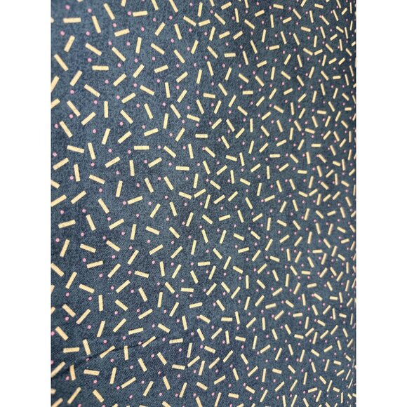 Mumms the Word Cotton Fabric 1/2 yard x 44" by Debbie Mumms Quilting Material - Picture 8 of 12